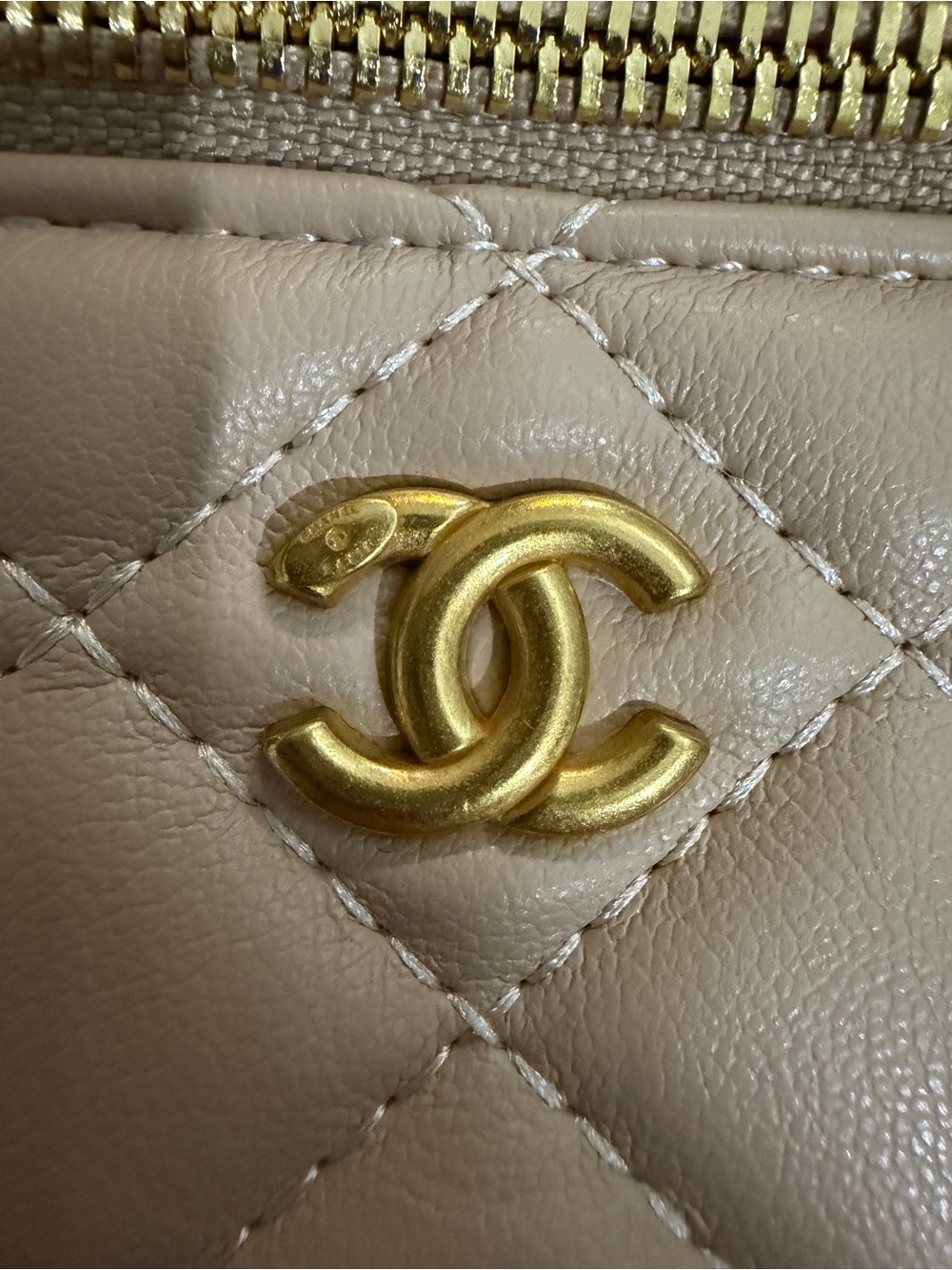 Chanel 2021 Beige Quilted Mini Crossbody Vanity Pouch - Picture 7 of 8